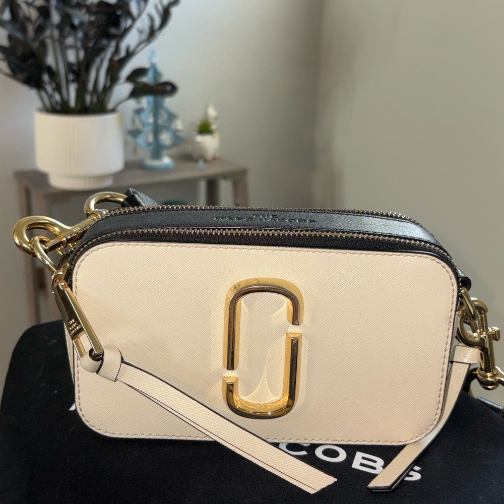Marc Jacobs The Snapshot Crossbody bag